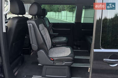 Минивэн Volkswagen Multivan 2020 в 