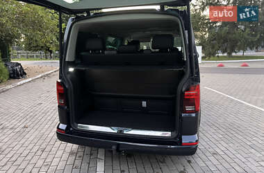 Минивэн Volkswagen Multivan 2020 в 