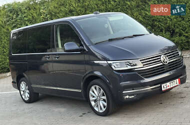 Минивэн Volkswagen Multivan 2020 в 