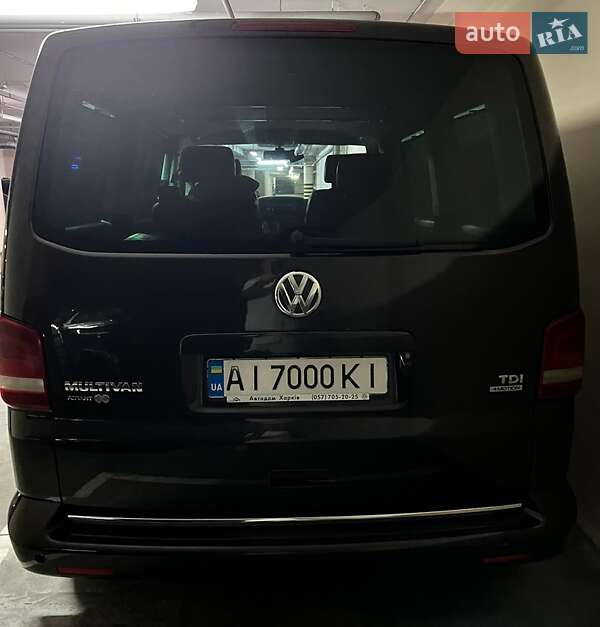 Минивэн Volkswagen Multivan 2010 в Киеве фото 3 Минивэн Volkswagen Multivan 2010 в Киеве