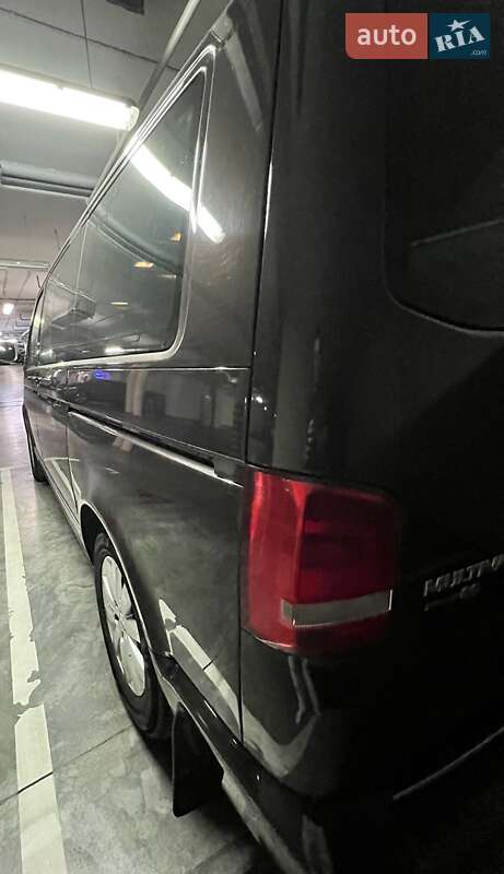 Минивэн Volkswagen Multivan 2010 в Киеве фото 13 Минивэн Volkswagen Multivan 2010 в Киеве