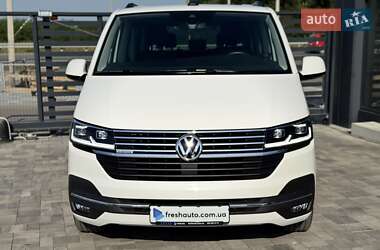 Мінівен Volkswagen Multivan 2020 в 