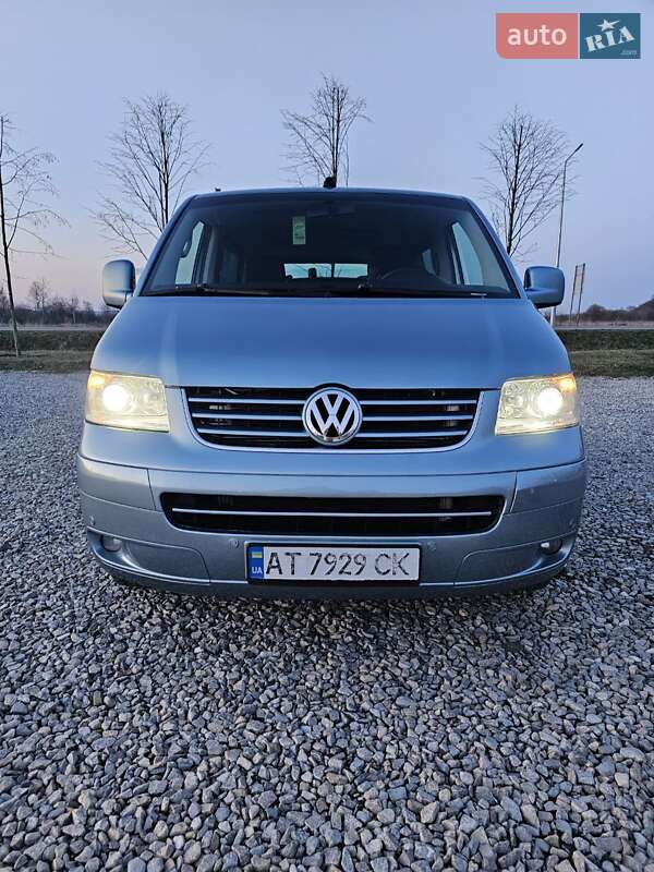 Мінівен Volkswagen Multivan 2007 в Івано-Франківську