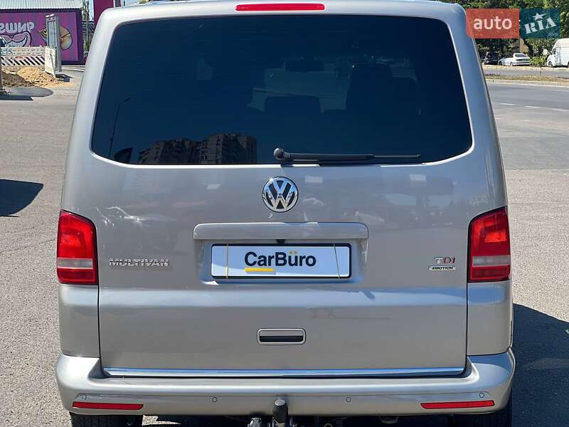 Минивэн Volkswagen Multivan 2015 в Одессе