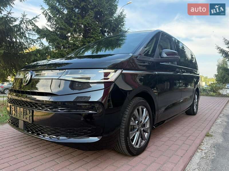 Мінівен Volkswagen Multivan 2022 в Києві