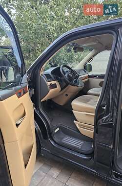Минивэн Volkswagen Multivan 2009 в 