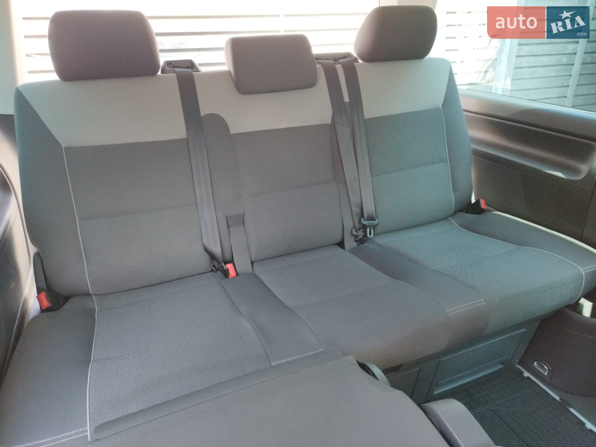 2010 Volkswagen Multivan - мініатюра 14