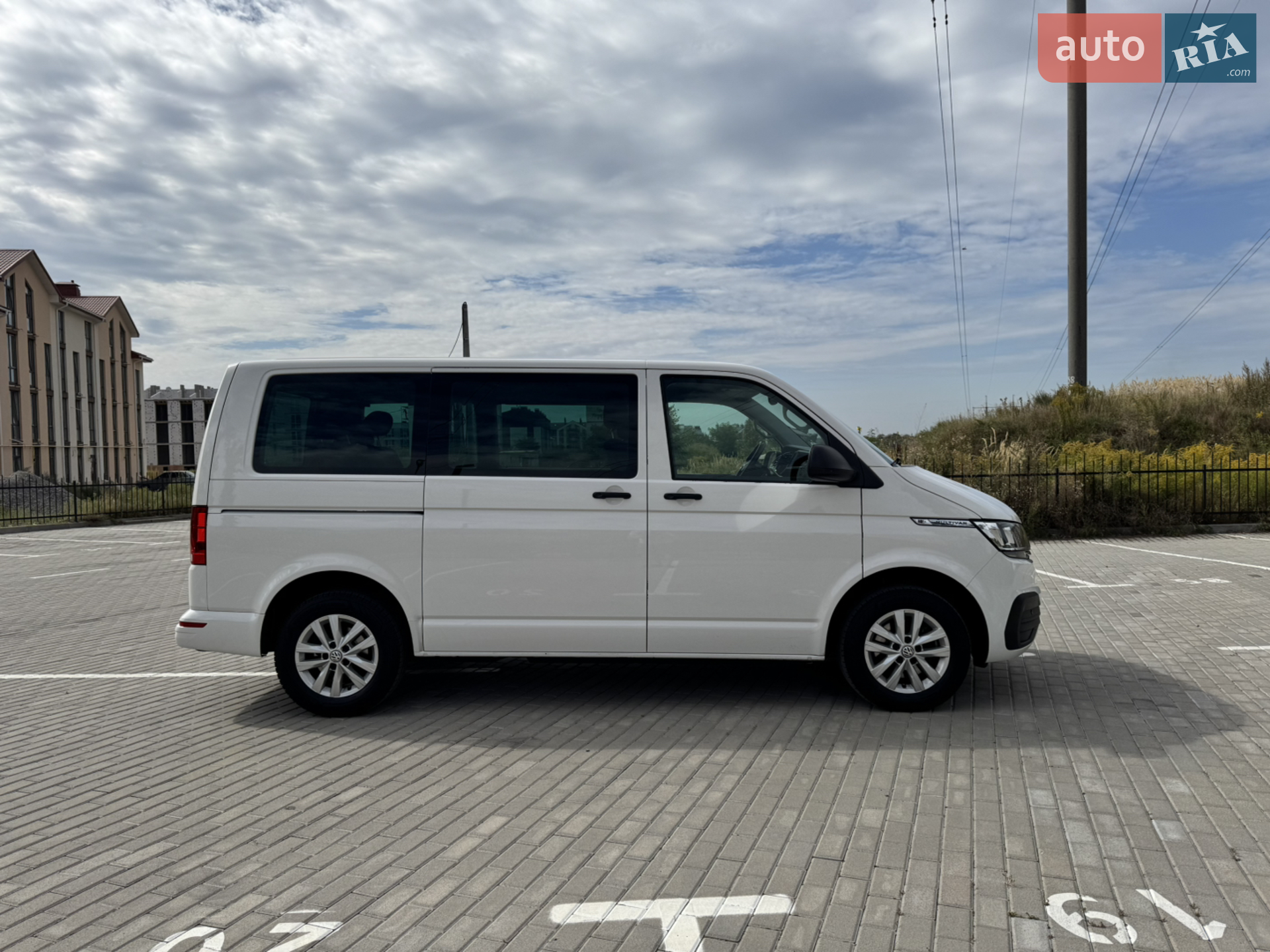 2020 Volkswagen Multivan - мініатюра 3