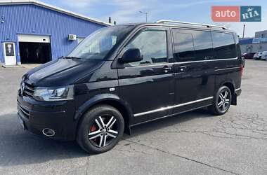 Мінівен Volkswagen Multivan 2012 в 