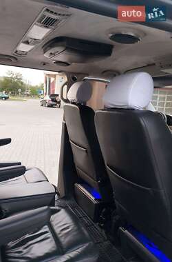 Минивэн Volkswagen Multivan 2006 в 