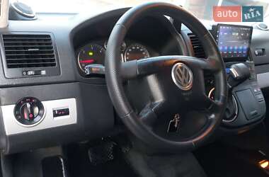 Минивэн Volkswagen Multivan 2006 в 