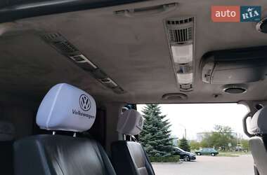 Минивэн Volkswagen Multivan 2006 в 