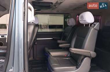 Минивэн Volkswagen Multivan 2006 в 