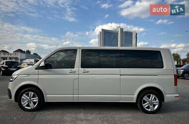 Мінівен Volkswagen Multivan 2020 в 