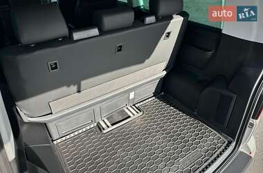 Мінівен Volkswagen Multivan 2020 в 