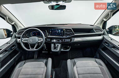 Минивэн Volkswagen Multivan 2024 в 
