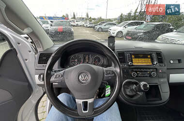 Мінівен Volkswagen Multivan 2009 в 