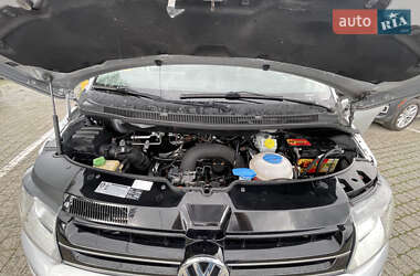 Мінівен Volkswagen Multivan 2009 в 