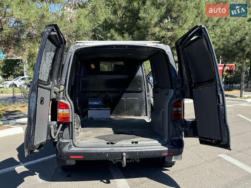Минивэн Volkswagen Multivan 2007 в Одессе фото 12 Минивэн Volkswagen Multivan 2007 в Одессе