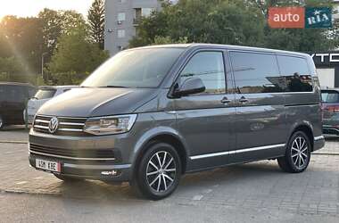 Минивэн Volkswagen Multivan 2017 в 