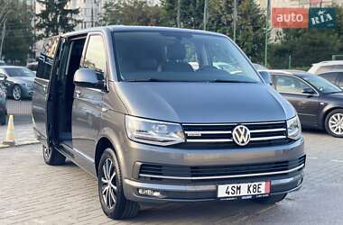 Минивэн Volkswagen Multivan 2017 в 