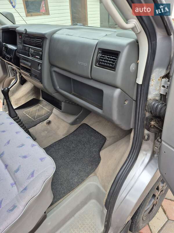 Минивэн Volkswagen Multivan 1998 в Черновцах фото 10 Минивэн Volkswagen Multivan 1998 в Черновцах