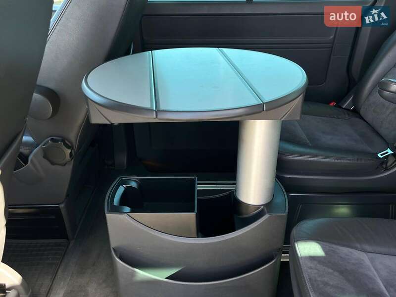 Минивэн Volkswagen Multivan 2012 в Львове фото 34 Минивэн Volkswagen Multivan 2012 в Львове