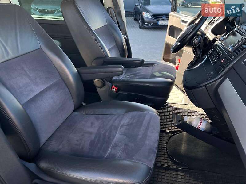 Минивэн Volkswagen Multivan 2012 в Львове фото 47 Минивэн Volkswagen Multivan 2012 в Львове