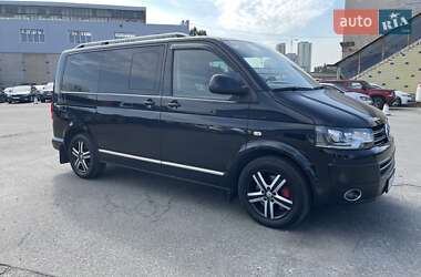 Минивэн Volkswagen Multivan 2012 в 