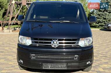 Мінівен Volkswagen Multivan 2013 в 