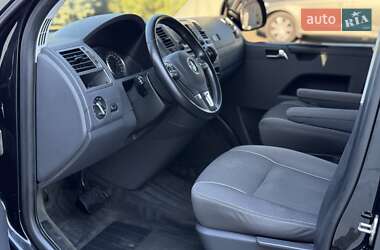 Мінівен Volkswagen Multivan 2013 в 