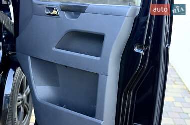 Мінівен Volkswagen Multivan 2013 в 