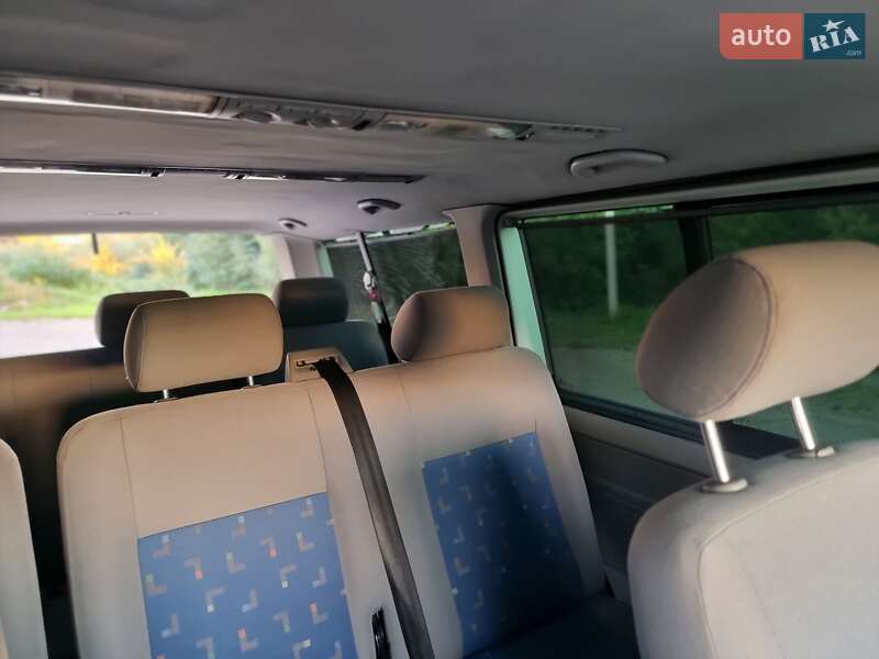 Минивэн Volkswagen Multivan 2005 в Болехове фото 2 Минивэн Volkswagen Multivan 2005 в Болехове