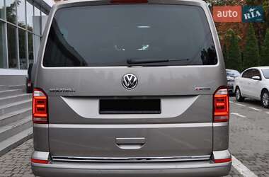 Минивэн Volkswagen Multivan 2018 в 