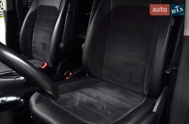 Минивэн Volkswagen Multivan 2018 в 