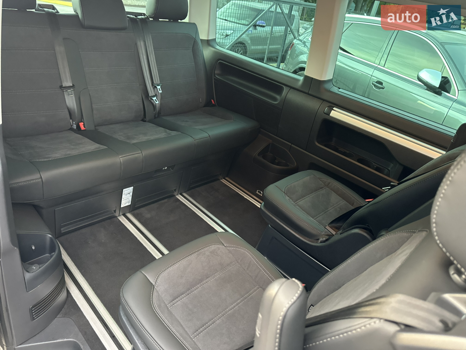 2019 Volkswagen Multivan - мініатюра 8