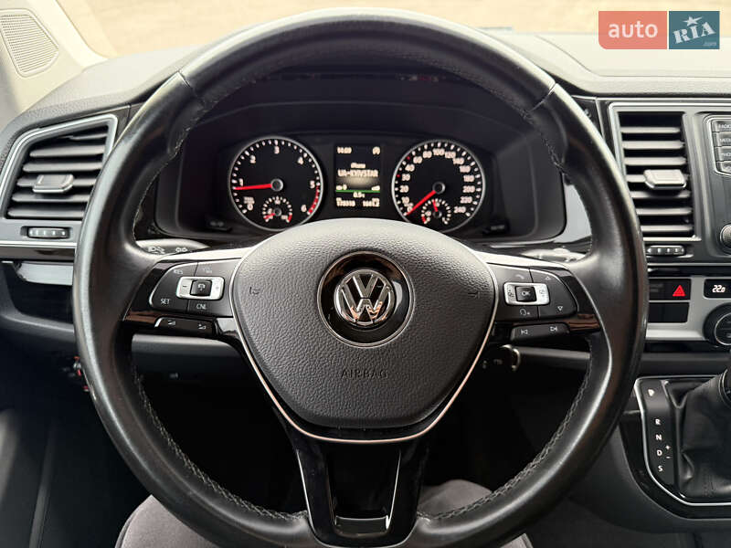Минивэн Volkswagen Multivan 2017 в Ковеле