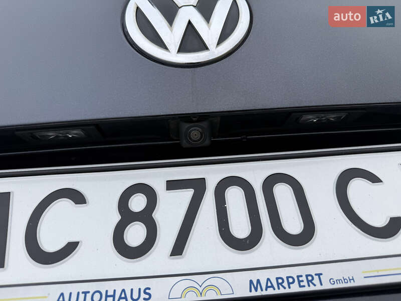 Минивэн Volkswagen Multivan 2017 в Ковеле