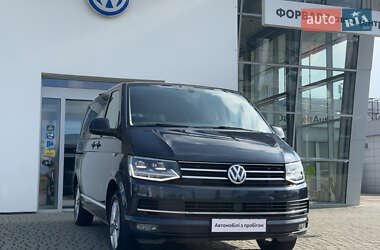 Минивэн Volkswagen Multivan 2019 в 