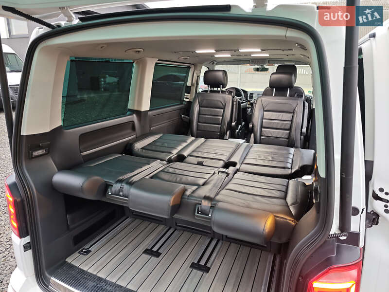 Минивэн Volkswagen Multivan 2019 в Луцке