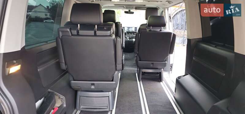 Минивэн Volkswagen Multivan 2017 в Хмельницком