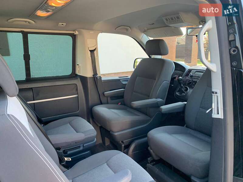 Минивэн Volkswagen Multivan 2007 в Яворове