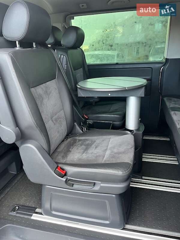 Мінівен Volkswagen Multivan 2013 в Києві фото 9 Мінівен Volkswagen Multivan 2013 в Києві