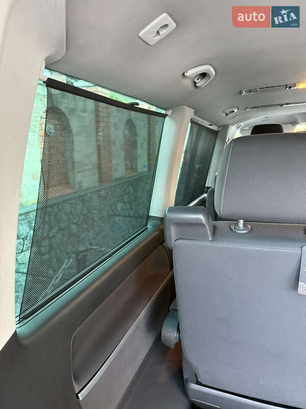 Минивэн Volkswagen Multivan 2015 в Красилове фото 62 Минивэн Volkswagen Multivan 2015 в Красилове