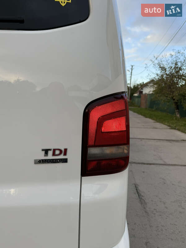 Минивэн Volkswagen Multivan 2015 в Красилове фото 72 Минивэн Volkswagen Multivan 2015 в Красилове
