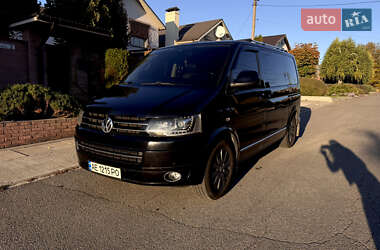 Мінівен Volkswagen Multivan 2012 в Дніпрі