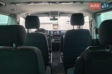 Мінівен Volkswagen Multivan 2016 в 