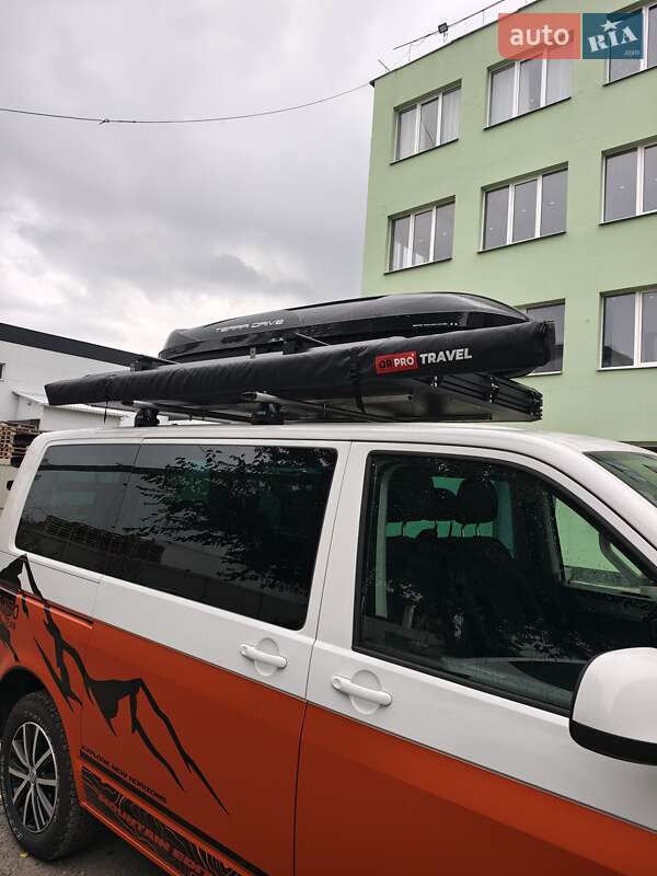 Мінівен Volkswagen Multivan 2016 в Черкасах