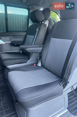 Мінівен Volkswagen Multivan 2005 в Тернополі