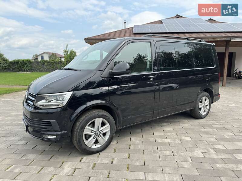 Мінівен Volkswagen Multivan 2018 в Києві